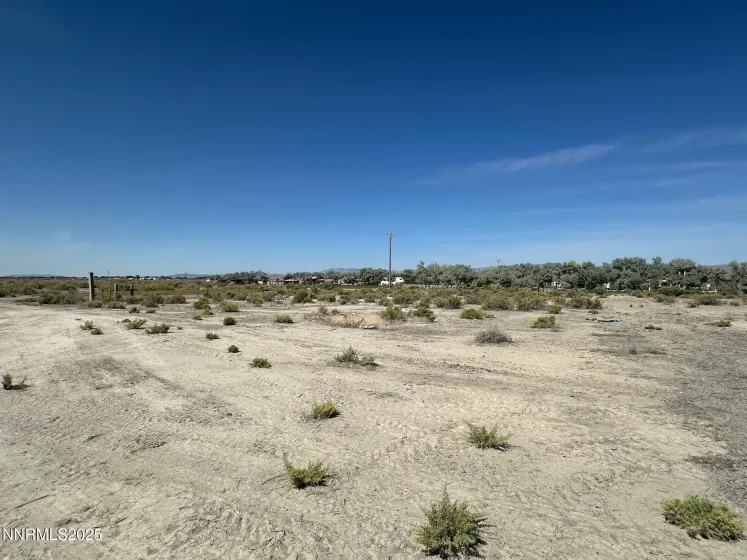1100 Horseshoe Bend, Lovelock, Nevada 89419, 3 Bedrooms Bedrooms, ,2 BathroomsBathrooms,Residential,Residential,Horseshoe Bend,0,260010095