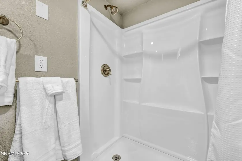 1678 Ordway, Reno, Nevada 89509, 3 Bedrooms Bedrooms, ,2 BathroomsBathrooms,Residential Lease,Manufactured,Ordway,0,260010105