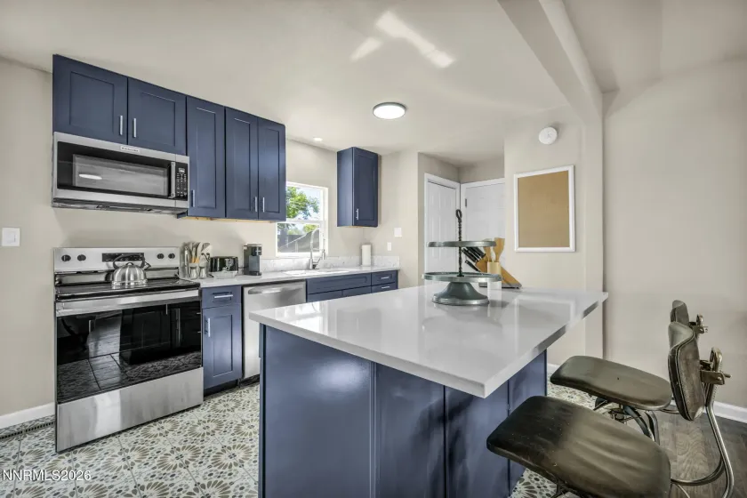 1678 Ordway, Reno, Nevada 89509, 3 Bedrooms Bedrooms, ,2 BathroomsBathrooms,Residential Lease,Manufactured,Ordway,0,260010105