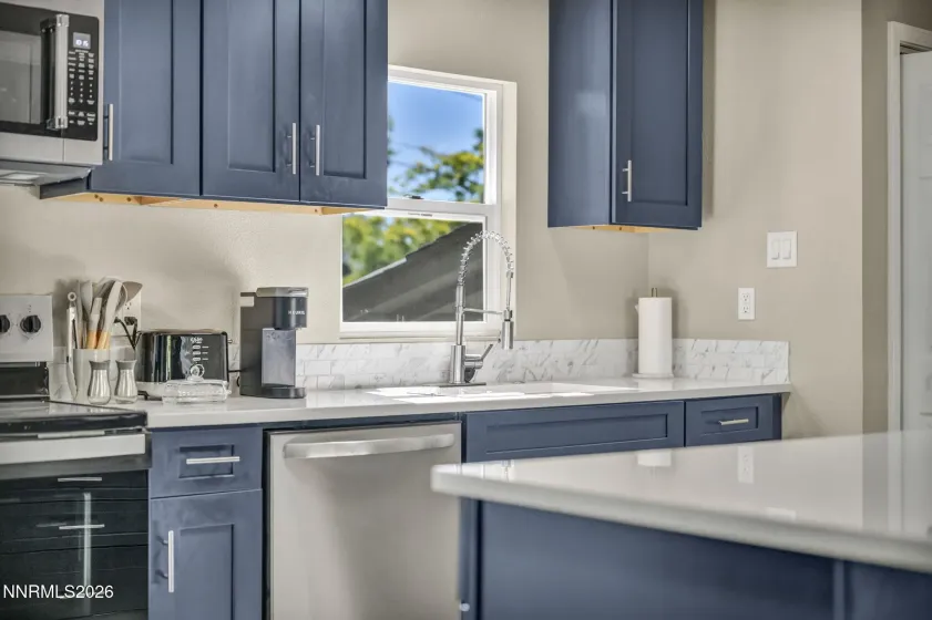 1678 Ordway, Reno, Nevada 89509, 3 Bedrooms Bedrooms, ,2 BathroomsBathrooms,Residential Lease,Manufactured,Ordway,0,260010105