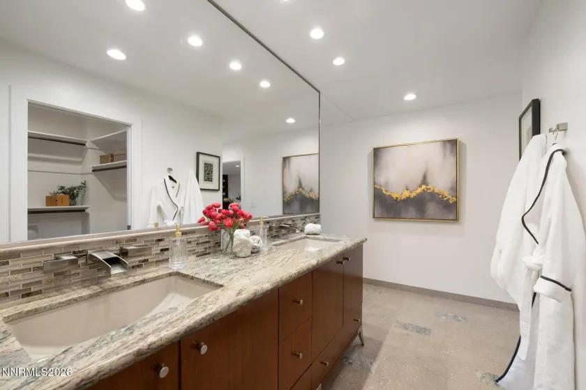 4881 Lakeridge, Reno, Nevada 89509, 3 Bedrooms Bedrooms, ,2 BathroomsBathrooms,Residential,Residential,Lakeridge,0,260010106