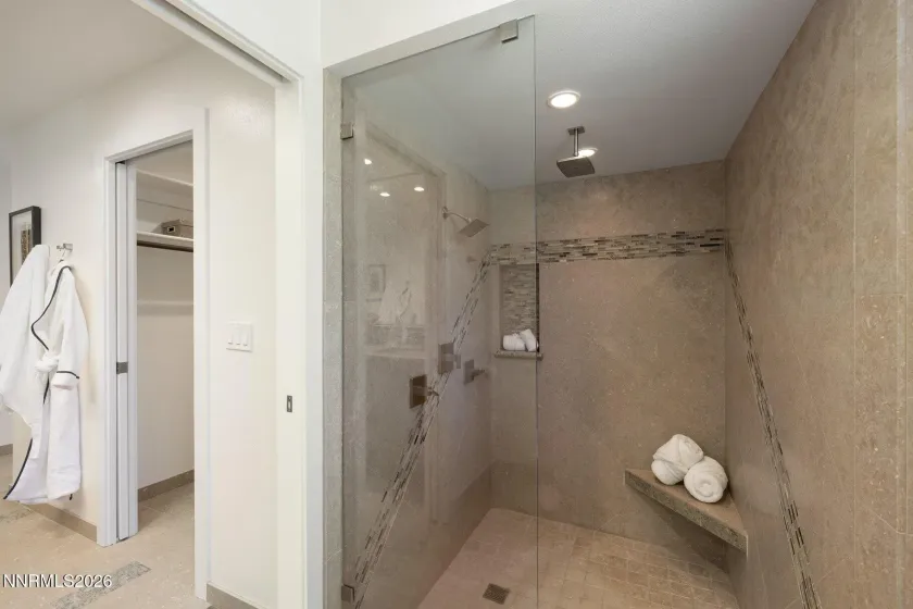 4881 Lakeridge, Reno, Nevada 89509, 3 Bedrooms Bedrooms, ,2 BathroomsBathrooms,Residential,Residential,Lakeridge,0,260010106