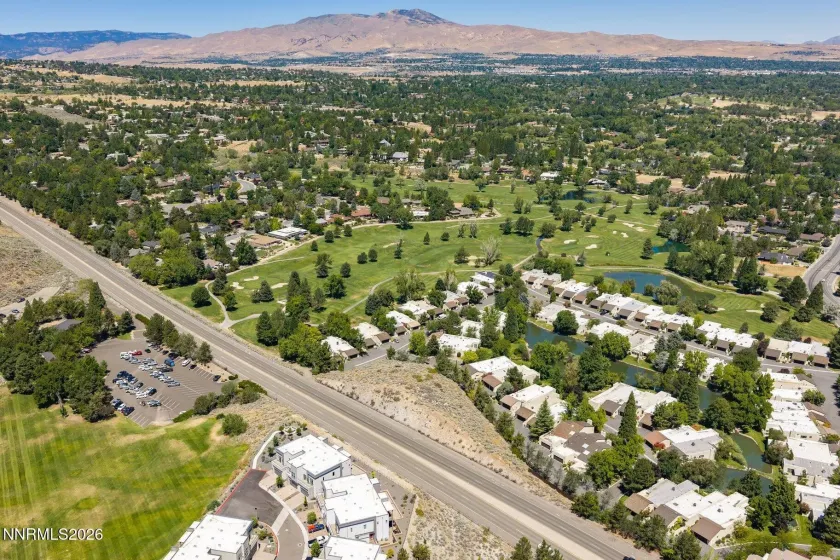 4881 Lakeridge, Reno, Nevada 89509, 3 Bedrooms Bedrooms, ,2 BathroomsBathrooms,Residential,Residential,Lakeridge,0,260010106