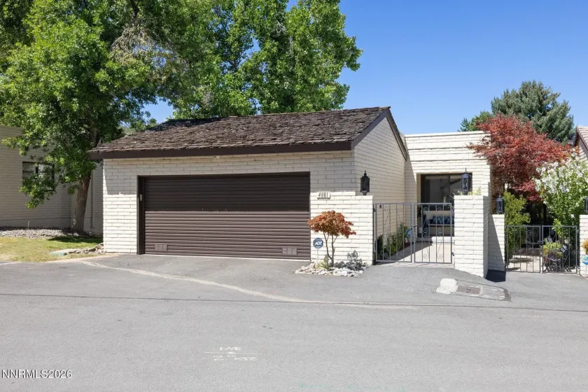 4881 Lakeridge, Reno, Nevada 89509, 3 Bedrooms Bedrooms, ,2 BathroomsBathrooms,Residential,Residential,Lakeridge,0,260010106