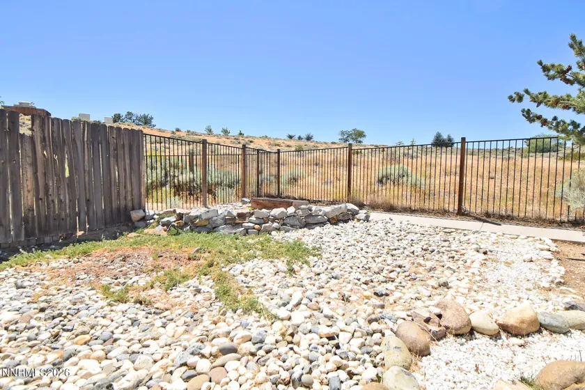 1895 Cambridge Hills, Reno, Nevada 89523, 3 Bedrooms Bedrooms, ,2 BathroomsBathrooms,Residential,Residential,Cambridge Hills,0,260010114