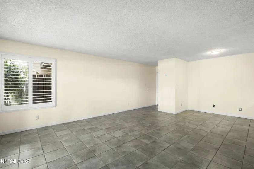 2450 Lymbery, Reno, Nevada 89509, 2 Bedrooms Bedrooms, ,1 BathroomBathrooms,Residential,Residential,Lymbery,0,250053929