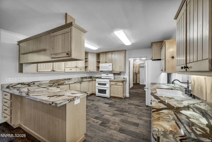 6454 Sierra Vista, Carson City, Nevada 89701, 3 Bedrooms Bedrooms, ,3 BathroomsBathrooms,Residential,Residential,Sierra Vista,0,260010118