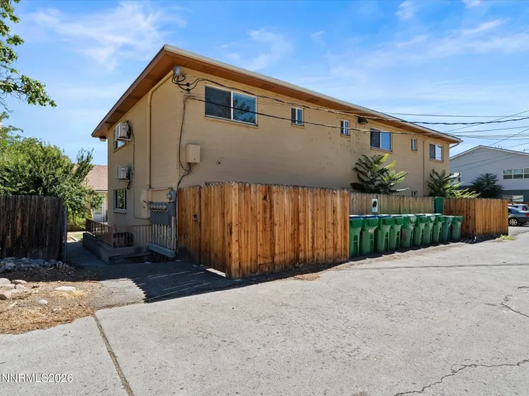 357 Roberts, Reno, Nevada 89502, ,Commercial Sale,Residential,Roberts,0,260010119