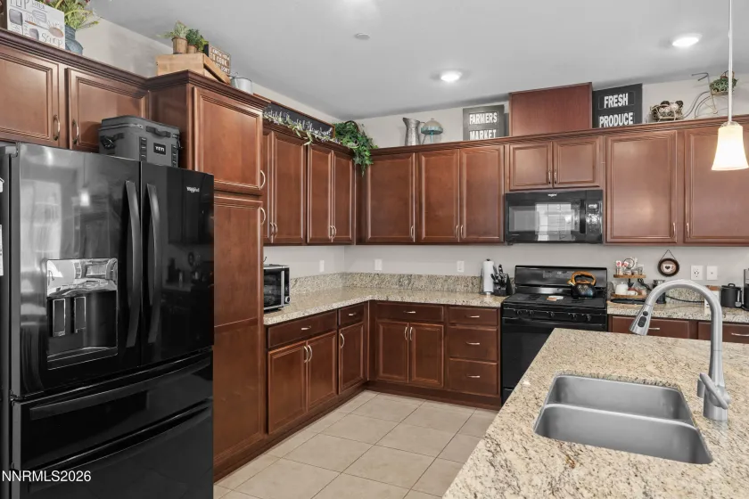 1835 Dark Horse, Reno, Nevada 89521, 3 Bedrooms Bedrooms, ,3 BathroomsBathrooms,Residential,Residential,Dark Horse,0,260010120