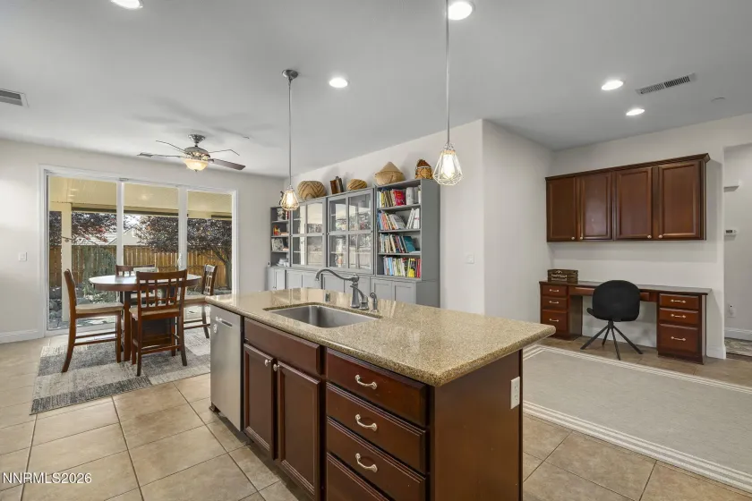 5379 Desertstone, Sparks, Nevada 89436, 4 Bedrooms Bedrooms, ,3 BathroomsBathrooms,Residential,Residential,Desertstone,0,260010121