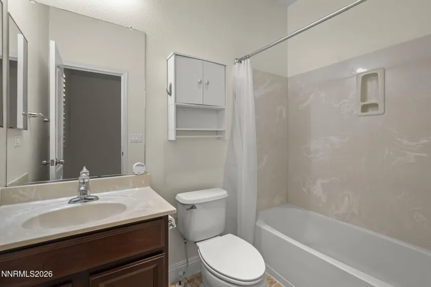 5379 Desertstone, Sparks, Nevada 89436, 4 Bedrooms Bedrooms, ,3 BathroomsBathrooms,Residential,Residential,Desertstone,0,260010121
