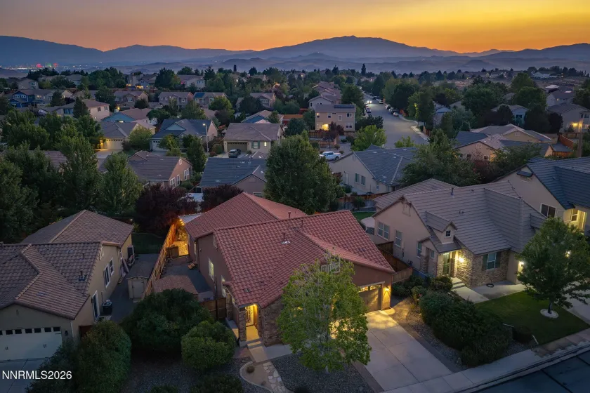 5379 Desertstone, Sparks, Nevada 89436, 4 Bedrooms Bedrooms, ,3 BathroomsBathrooms,Residential,Residential,Desertstone,0,260010121