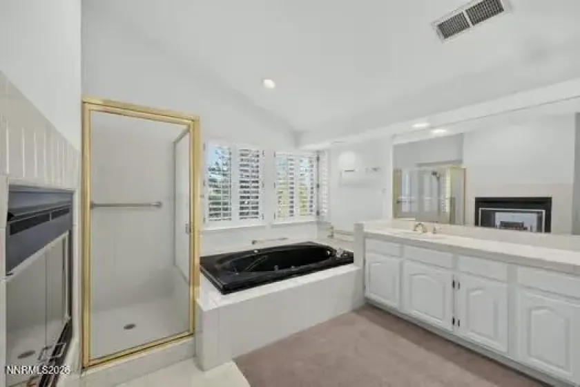 6087 Carriage House, Reno, Nevada 89519, 4 Bedrooms Bedrooms, ,3 BathroomsBathrooms,Residential,Residential,Carriage House,0,260010146