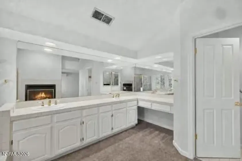 6087 Carriage House, Reno, Nevada 89519, 4 Bedrooms Bedrooms, ,3 BathroomsBathrooms,Residential,Residential,Carriage House,0,260010146