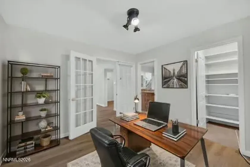 6087 Carriage House, Reno, Nevada 89519, 4 Bedrooms Bedrooms, ,3 BathroomsBathrooms,Residential,Residential,Carriage House,0,260010146