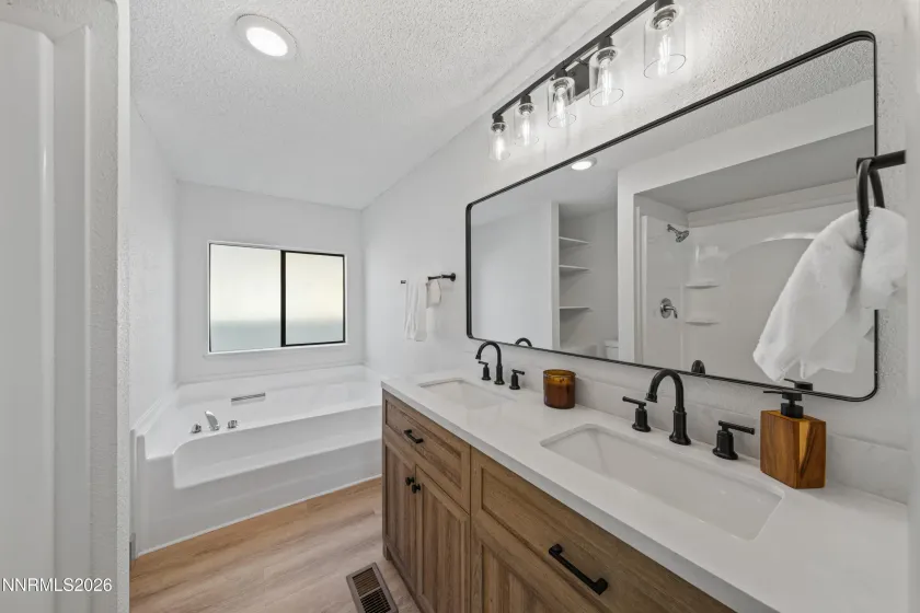 239 Rue De La Chartreuse, Sparks, Nevada 89434, 2 Bedrooms Bedrooms, ,2 BathroomsBathrooms,Residential,Residential,Rue De La Chartreuse,0,260005352