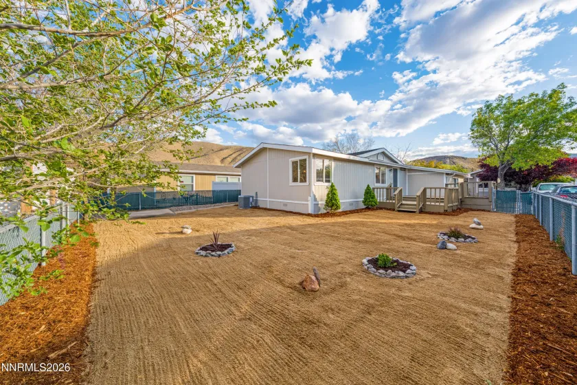 239 Rue De La Chartreuse, Sparks, Nevada 89434, 2 Bedrooms Bedrooms, ,2 BathroomsBathrooms,Residential,Residential,Rue De La Chartreuse,0,260005352
