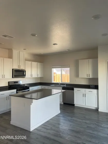 8931 Wolf Moon, Reno, Nevada 89506, 4 Bedrooms Bedrooms, ,3 BathroomsBathrooms,Residential,Residential,Wolf Moon,0,260010149