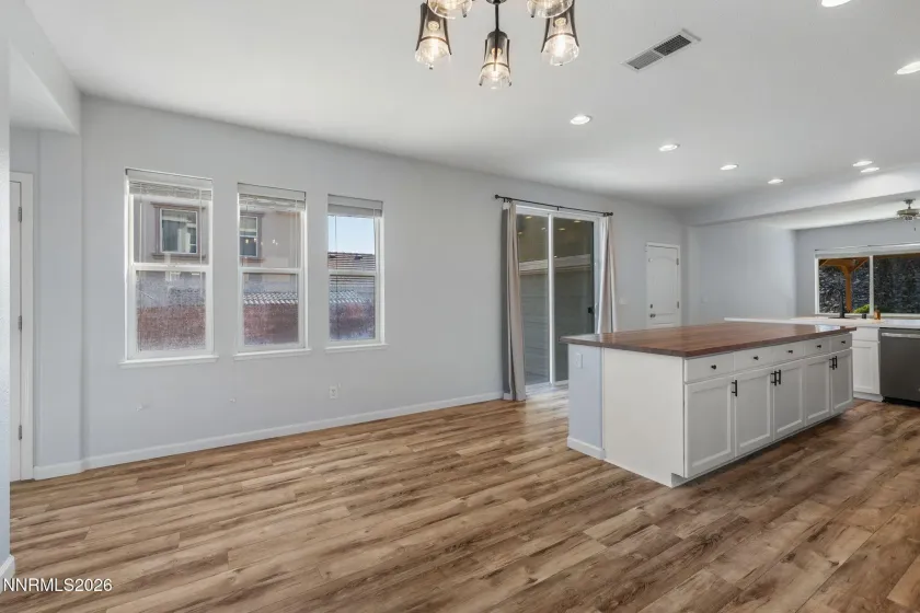 1315 Grand Summit, Reno, Nevada 89523, 4 Bedrooms Bedrooms, ,3 BathroomsBathrooms,Residential,Residential,Grand Summit,0,260010151