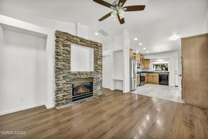 7553 Water View, Reno, Nevada 89511, 2 Bedrooms Bedrooms, ,2 BathroomsBathrooms,Residential,Residential,Water View,0,260010154