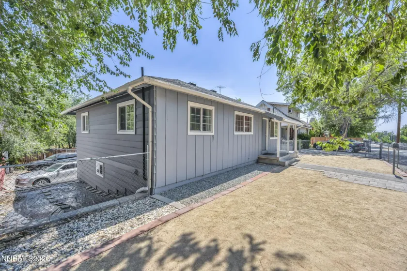 1130 Evans, Reno, Nevada 89512, 6 Bedrooms Bedrooms, ,2 BathroomsBathrooms,Residential,Residential,Evans,0,260010158