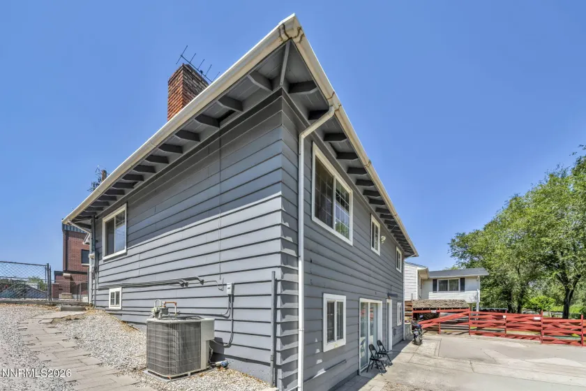 1130 Evans, Reno, Nevada 89512, 6 Bedrooms Bedrooms, ,2 BathroomsBathrooms,Residential,Residential,Evans,0,260010158