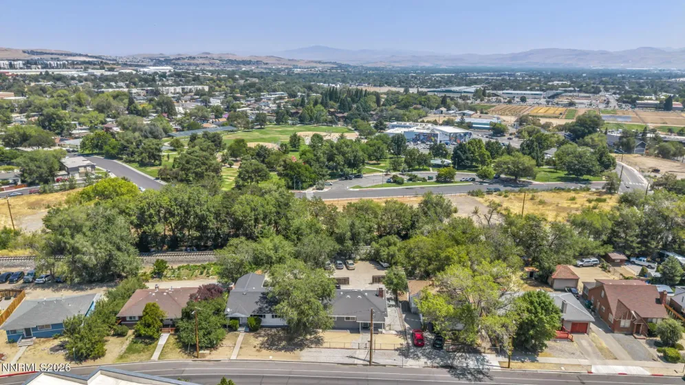 1130 Evans, Reno, Nevada 89512, 6 Bedrooms Bedrooms, ,2 BathroomsBathrooms,Residential,Residential,Evans,0,260010158