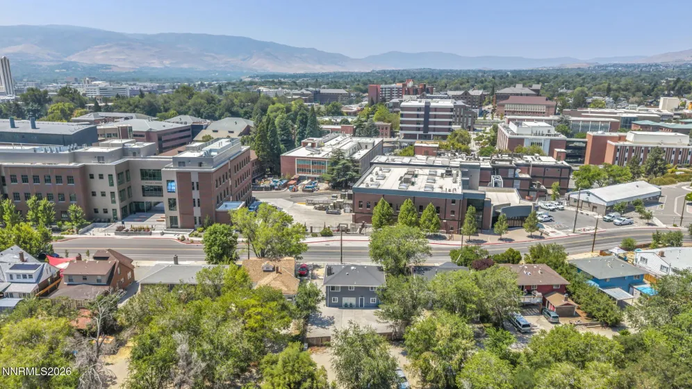 1130 Evans, Reno, Nevada 89512, 6 Bedrooms Bedrooms, ,2 BathroomsBathrooms,Residential,Residential,Evans,0,260010158
