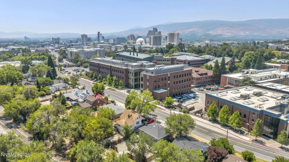 1130 Evans, Reno, Nevada 89512, 6 Bedrooms Bedrooms, ,2 BathroomsBathrooms,Residential,Residential,Evans,0,260010158