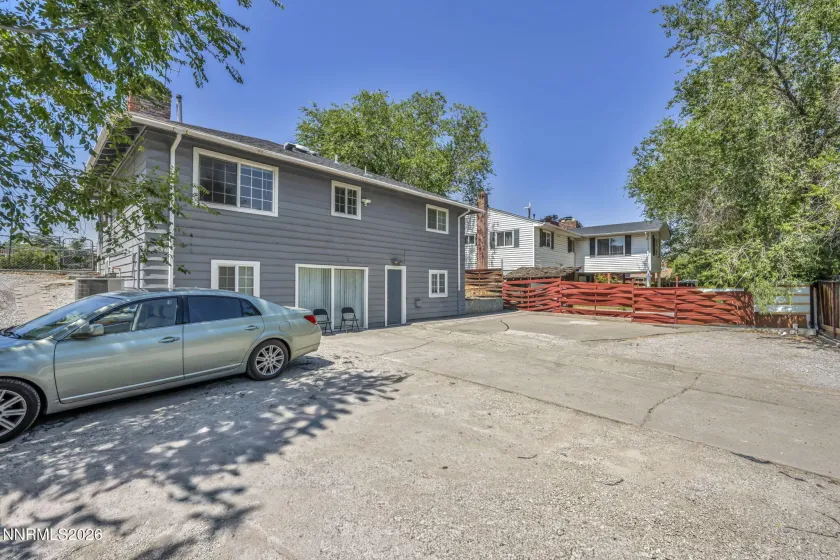 1130 Evans, Reno, Nevada 89512, 6 Bedrooms Bedrooms, ,2 BathroomsBathrooms,Residential,Residential,Evans,0,260010158