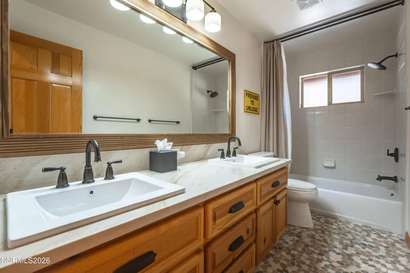 923 Michael, Incline Village, Nevada 89451, 3 Bedrooms Bedrooms, ,3 BathroomsBathrooms,Residential,Residential,Michael,0,260010159