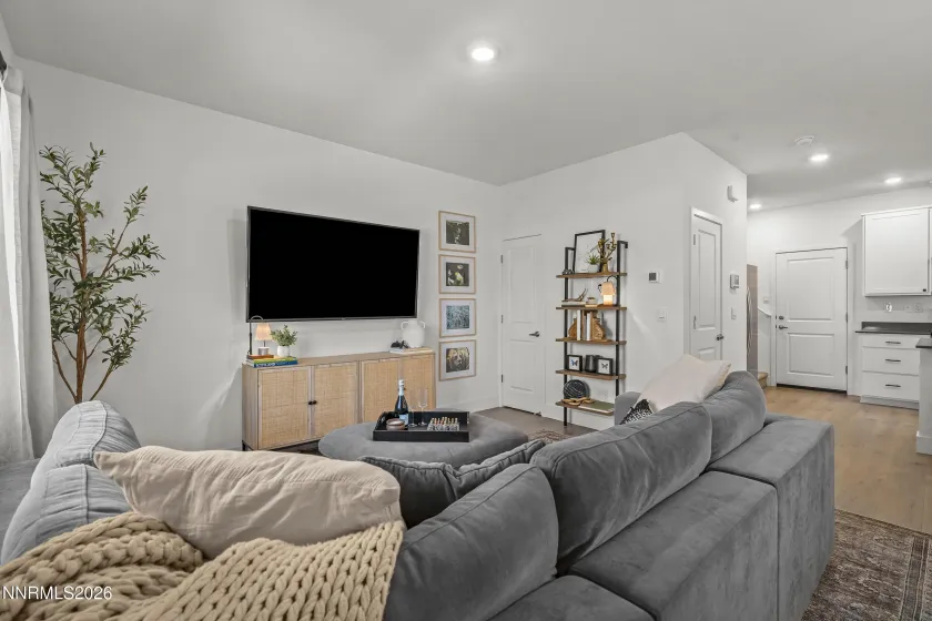 4229 Fawnridge, Reno, Nevada 89523, 3 Bedrooms Bedrooms, ,3 BathroomsBathrooms,Residential,Residential,Fawnridge,0,260010163