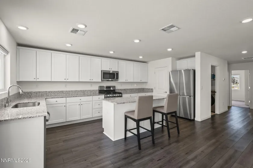 8940 Buffalo Grove, Reno, Nevada 89506, 4 Bedrooms Bedrooms, ,3 BathroomsBathrooms,Residential,Residential,Buffalo Grove,0,260010165