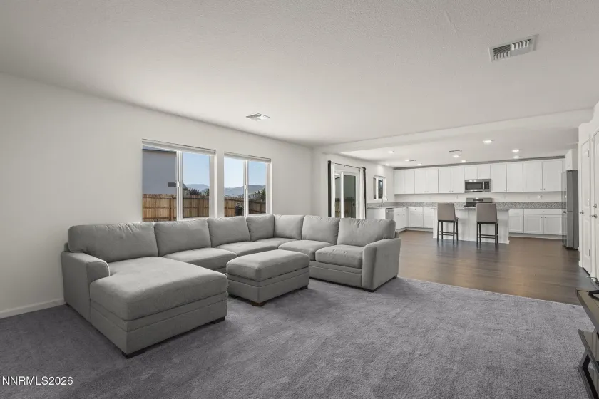 8940 Buffalo Grove, Reno, Nevada 89506, 4 Bedrooms Bedrooms, ,3 BathroomsBathrooms,Residential,Residential,Buffalo Grove,0,260010165
