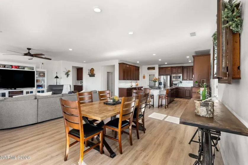 200 Noble Metal, Reno, Nevada 89521, 3 Bedrooms Bedrooms, ,3 BathroomsBathrooms,Residential,Residential,Noble Metal,0,260010166