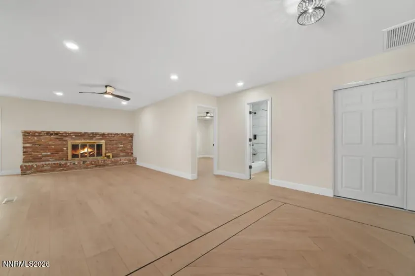 155 York, Sparks, Nevada 89431, 4 Bedrooms Bedrooms, ,2 BathroomsBathrooms,Residential,Residential,York,0,260010123