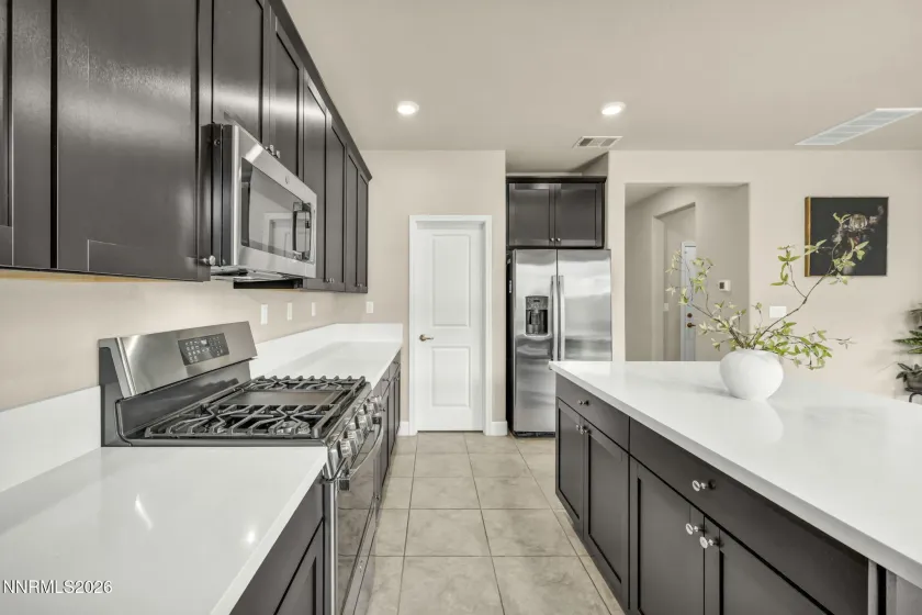 1973 Zidane, Sparks, Nevada 89436, 4 Bedrooms Bedrooms, ,3 BathroomsBathrooms,Residential,Residential,Zidane,0,260010125