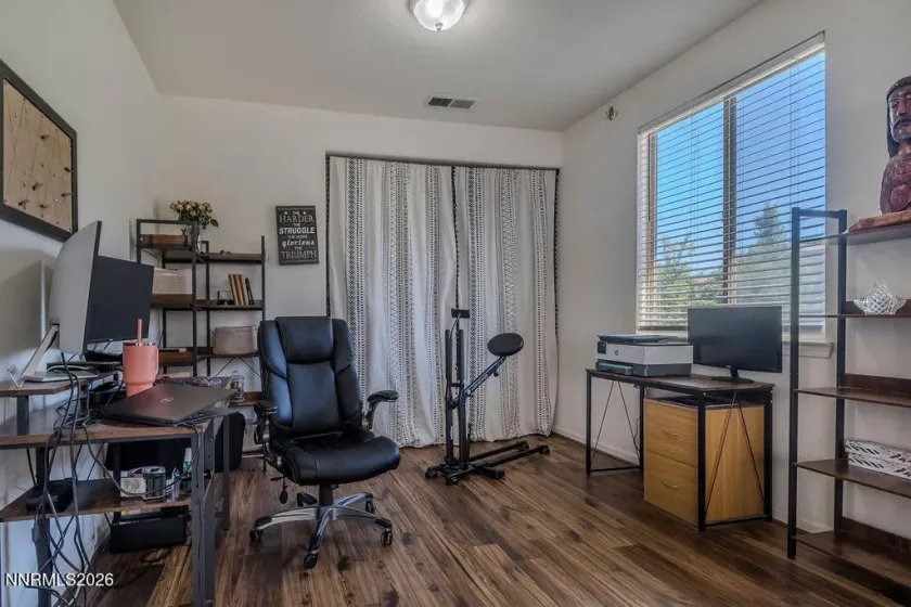 7806 Fire Opal, Reno, Nevada 89506, 4 Bedrooms Bedrooms, ,3 BathroomsBathrooms,Residential,Residential,Fire Opal,0,260010126