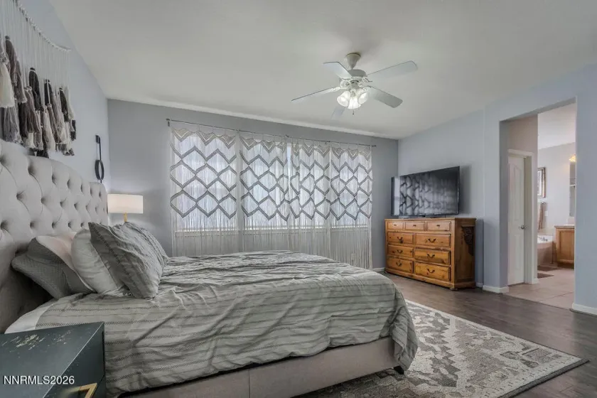7806 Fire Opal, Reno, Nevada 89506, 4 Bedrooms Bedrooms, ,3 BathroomsBathrooms,Residential,Residential,Fire Opal,0,260010126