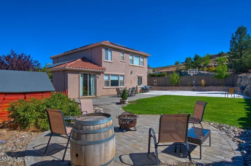 7806 Fire Opal, Reno, Nevada 89506, 4 Bedrooms Bedrooms, ,3 BathroomsBathrooms,Residential,Residential,Fire Opal,0,260010126