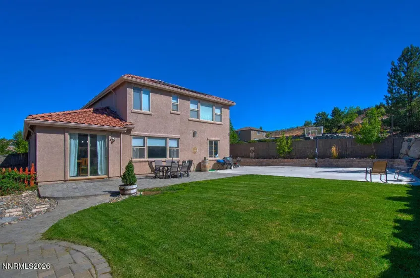 7806 Fire Opal, Reno, Nevada 89506, 4 Bedrooms Bedrooms, ,3 BathroomsBathrooms,Residential,Residential,Fire Opal,0,260010126