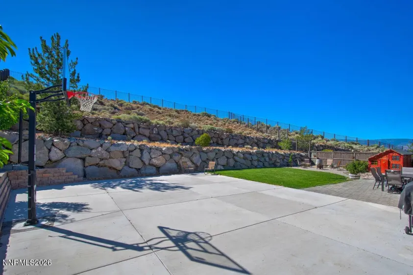 7806 Fire Opal, Reno, Nevada 89506, 4 Bedrooms Bedrooms, ,3 BathroomsBathrooms,Residential,Residential,Fire Opal,0,260010126