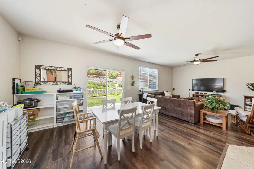 18212 Polar Bear, Reno, Nevada 89508, 4 Bedrooms Bedrooms, ,3 BathroomsBathrooms,Residential,Residential,Polar Bear,0,260010127
