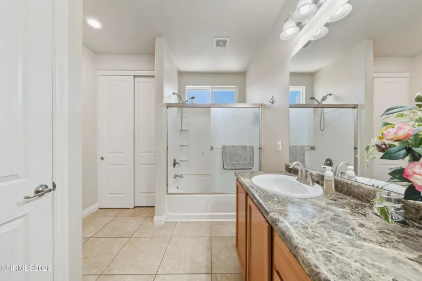 18212 Polar Bear, Reno, Nevada 89508, 4 Bedrooms Bedrooms, ,3 BathroomsBathrooms,Residential,Residential,Polar Bear,0,260010127