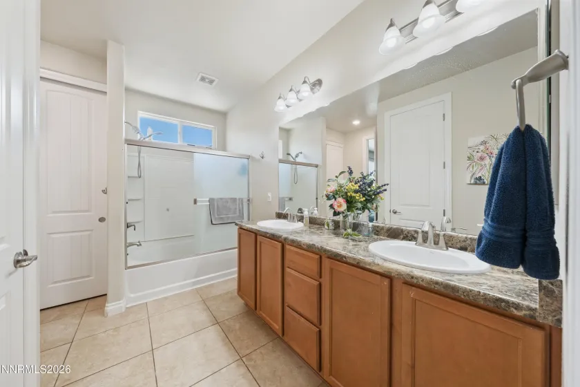 18212 Polar Bear, Reno, Nevada 89508, 4 Bedrooms Bedrooms, ,3 BathroomsBathrooms,Residential,Residential,Polar Bear,0,260010127
