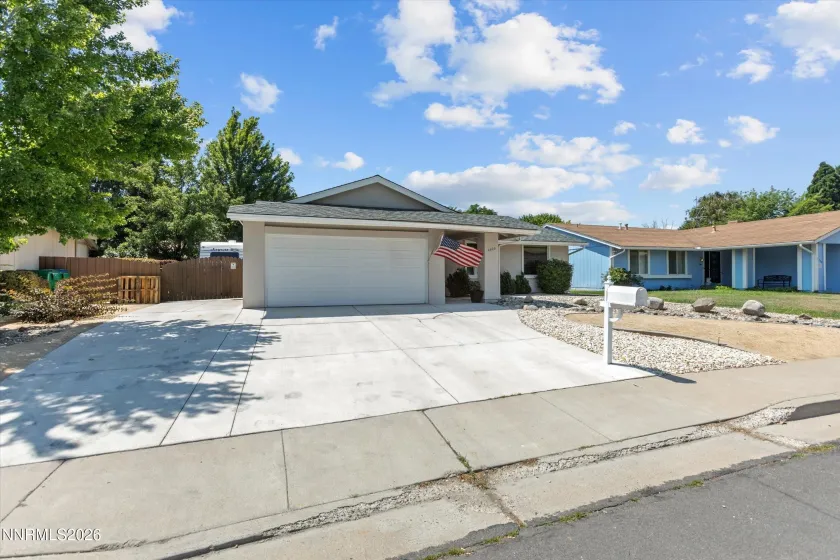 4400 Del Paso, Reno, Nevada 89502, 3 Bedrooms Bedrooms, ,2 BathroomsBathrooms,Residential,Residential,Del Paso,0,260010132