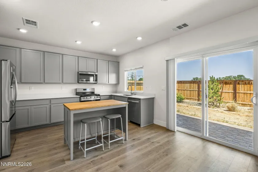 1330 Alpine, Reno, Nevada 89503, 3 Bedrooms Bedrooms, ,3 BathroomsBathrooms,Residential,Residential,Alpine,0,260010134