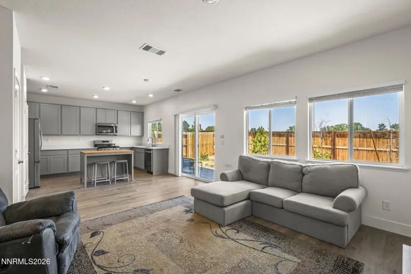 1330 Alpine, Reno, Nevada 89503, 3 Bedrooms Bedrooms, ,3 BathroomsBathrooms,Residential,Residential,Alpine,0,260010134