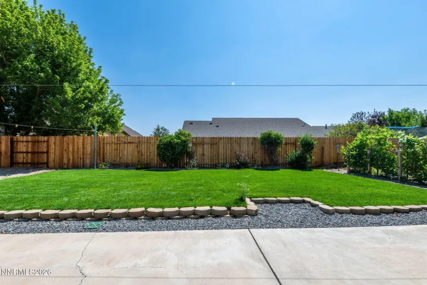 30 Blossom, Dayton, Nevada 89403, 4 Bedrooms Bedrooms, ,3 BathroomsBathrooms,Residential,Residential,Blossom,0,260010139