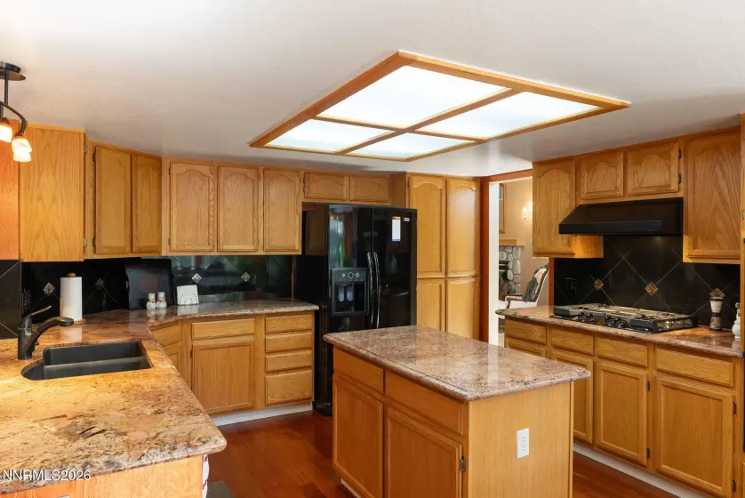 2201 Almond Creek, Reno, Nevada 89523, 5 Bedrooms Bedrooms, ,3 BathroomsBathrooms,Residential,Residential,Almond Creek,0,260010144